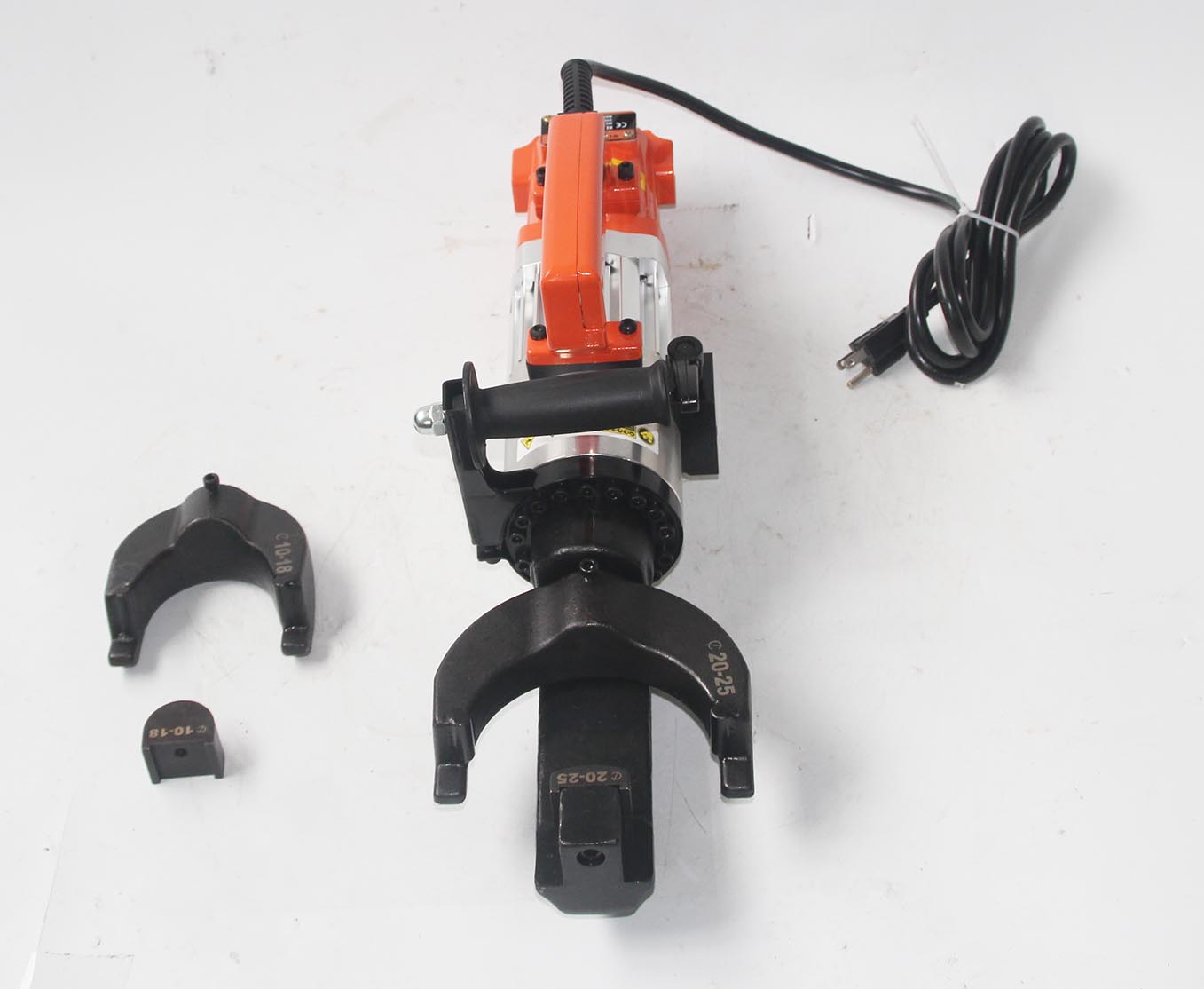 1500Wポータブル電動鉄筋ベンダー、最大1インチまで曲げ可 - Rebar Bender Electric Portable 25Mm のレビューと価格